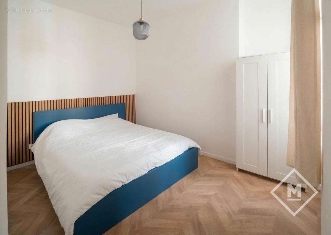 Appartement à MARSEILLE-2E