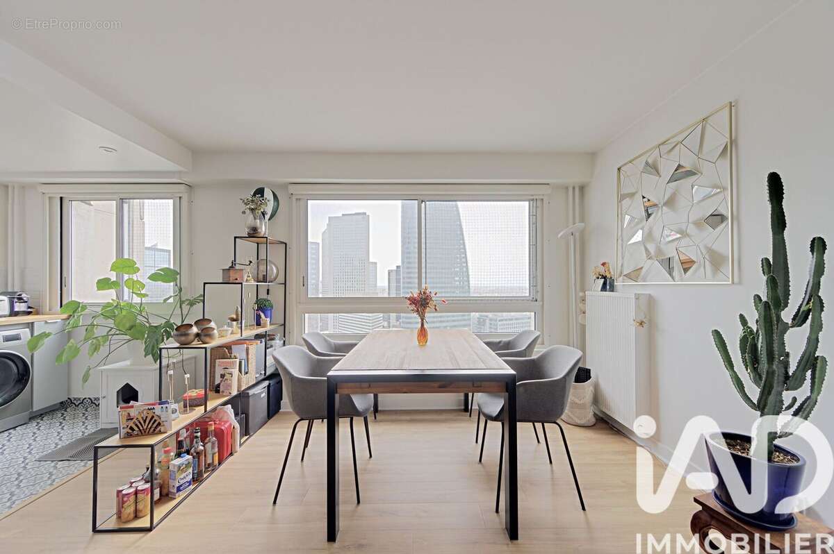 Photo 5 - Appartement à COURBEVOIE