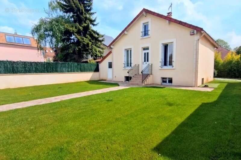 Maison à CHATOU