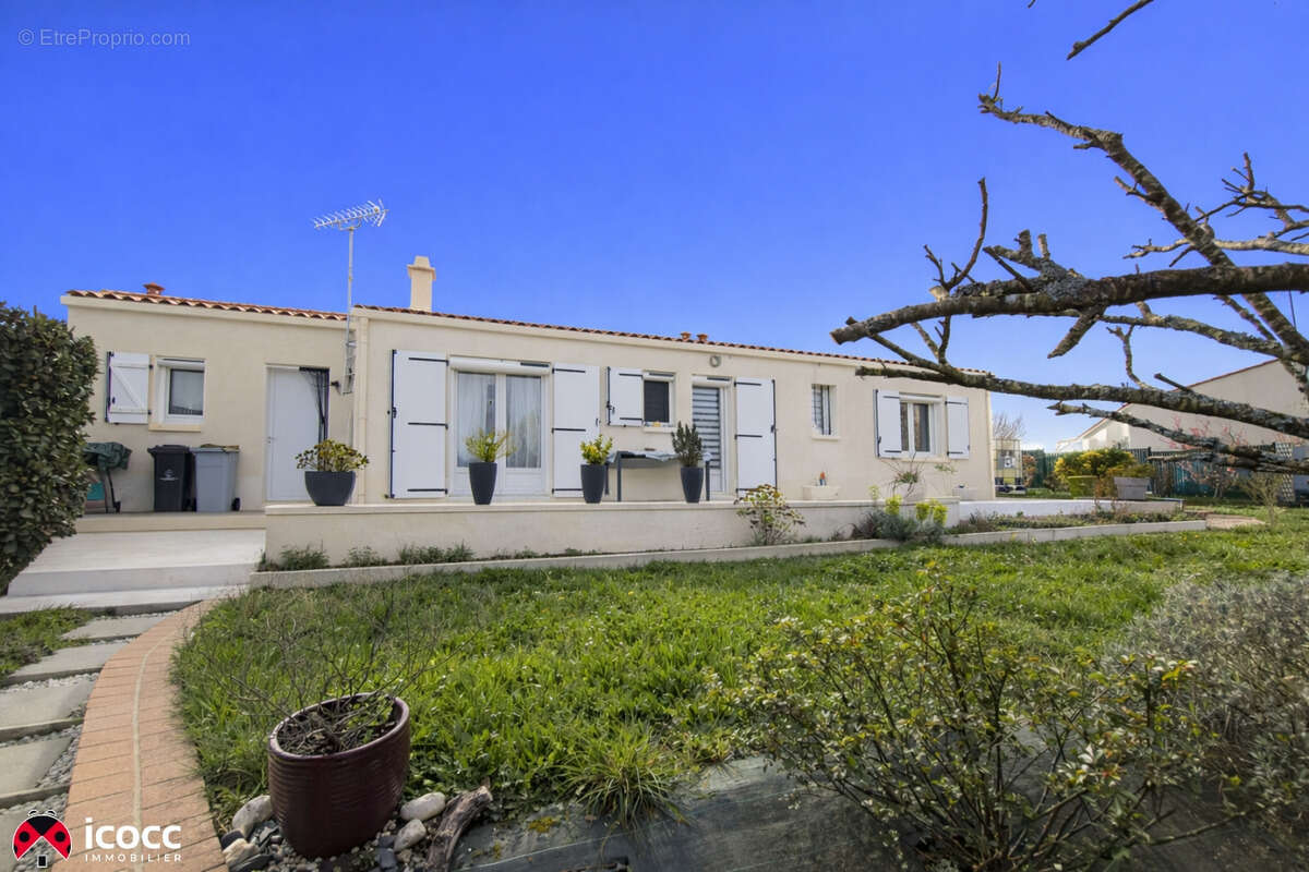 Maison à SAINT-MICHEL-EN-L'HERM