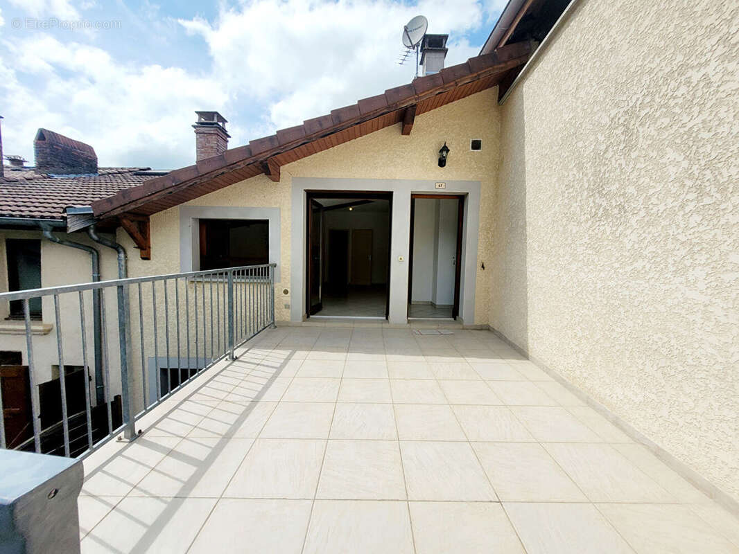 Appartement à ROYBON