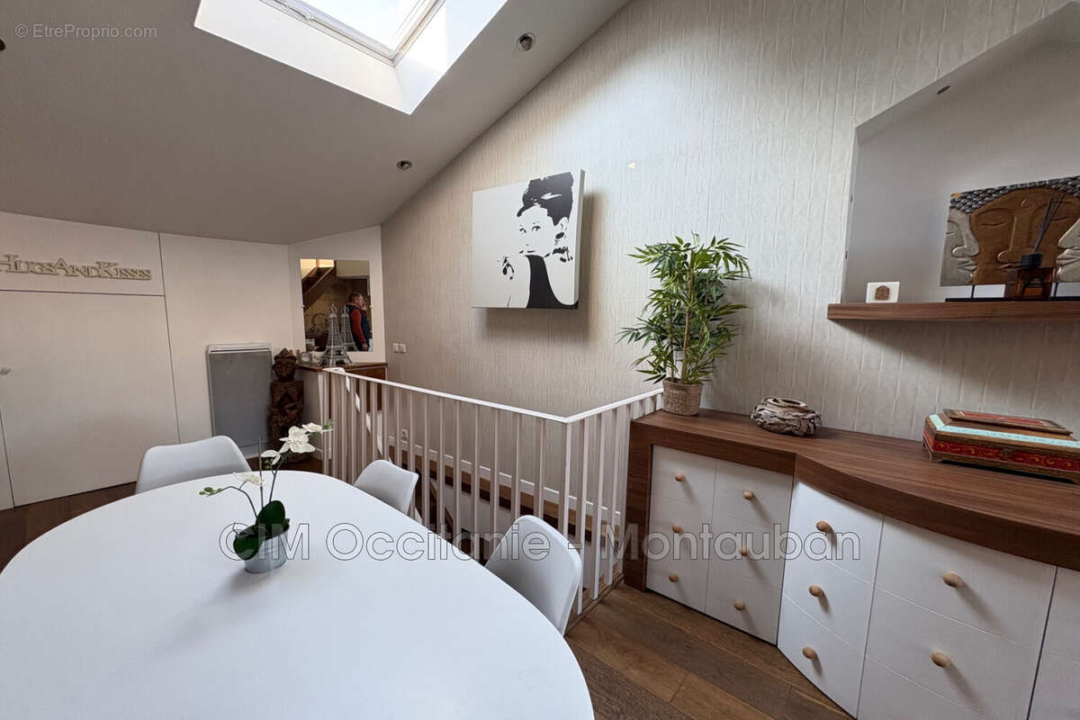 Appartement à SAINT-ANTONIN-NOBLE-VAL