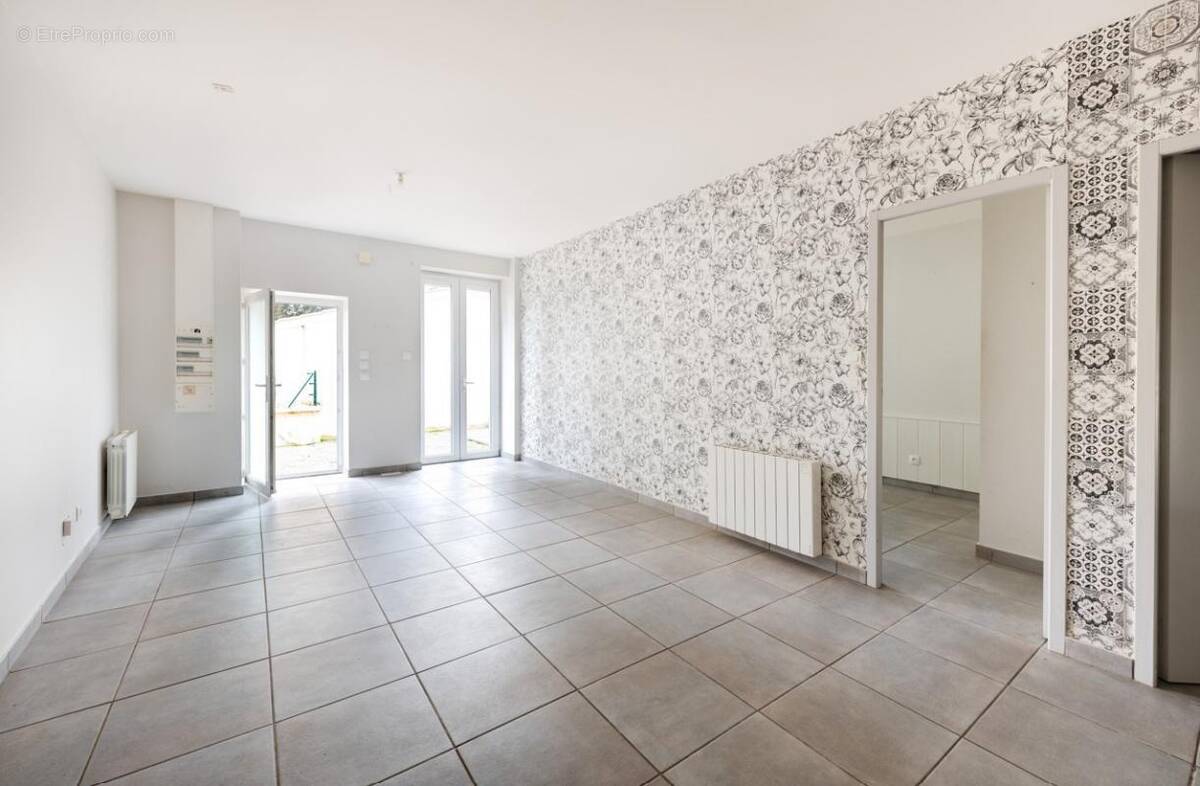 Appartement à FRANCHEVILLE