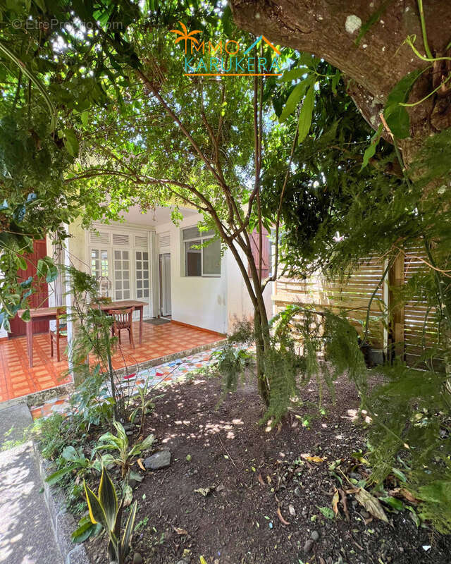 Maison familiale rénovée avec T2 indépendant loué, au cœur du bourg - photo 10