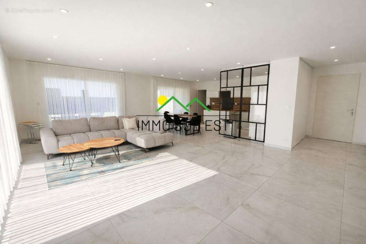 Maison à ROMANS-SUR-ISERE