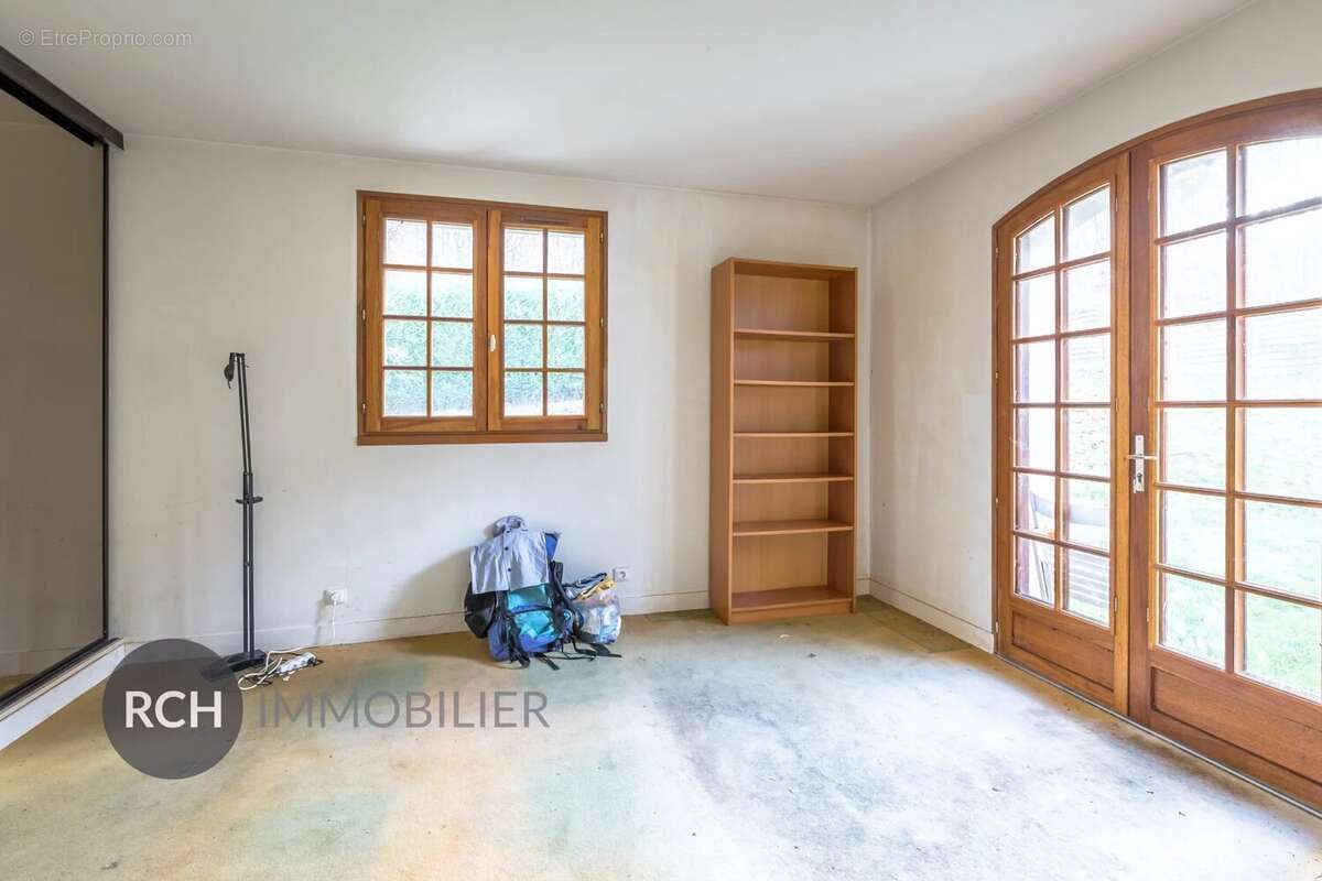 Maison à MONTFORT-L&#039;AMAURY