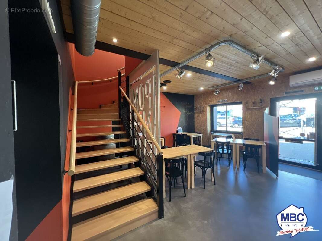 Commerce à LA POMMERAYE