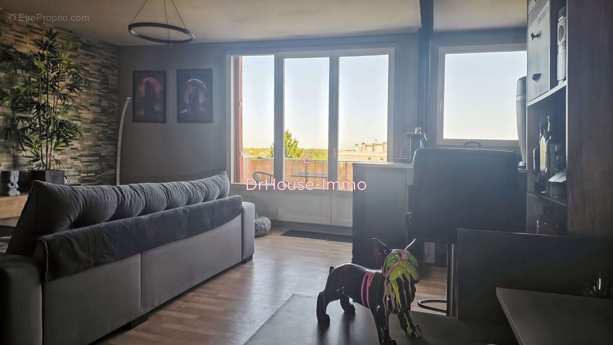 Appartement à NOZAY