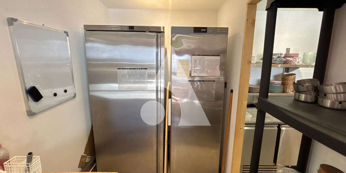 Commerce à LES MATHES