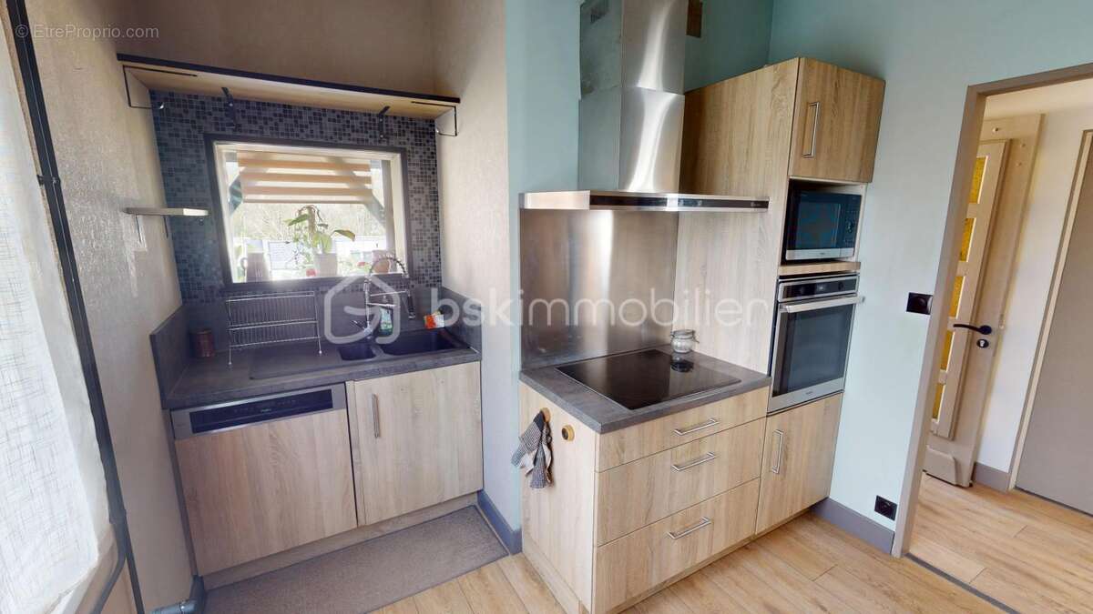 Maison à SAINT-DOULCHARD