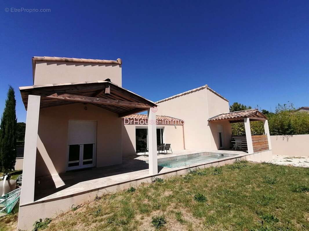 Maison à ROUSSON