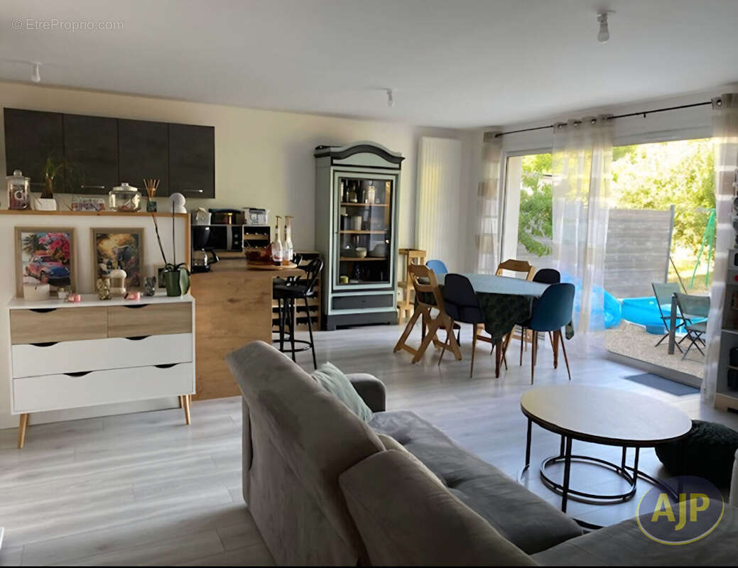 Maison 83 m² à Elven  - photo 2