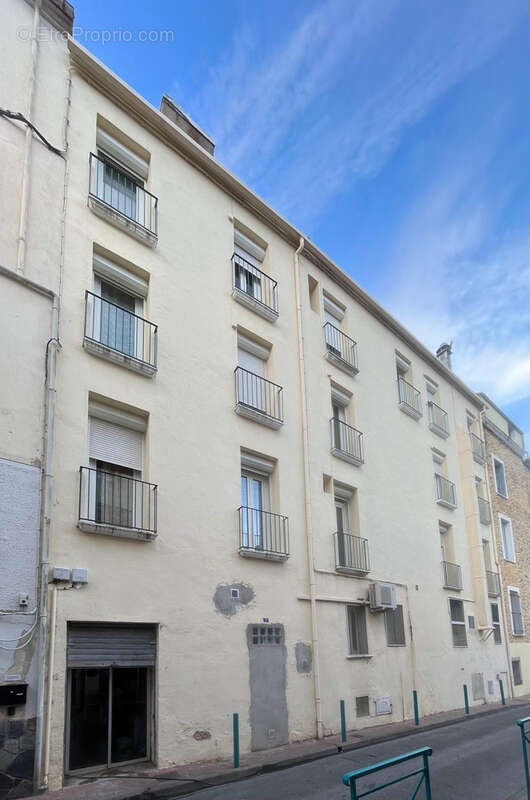 Commerce à AMELIE-LES-BAINS-PALALDA