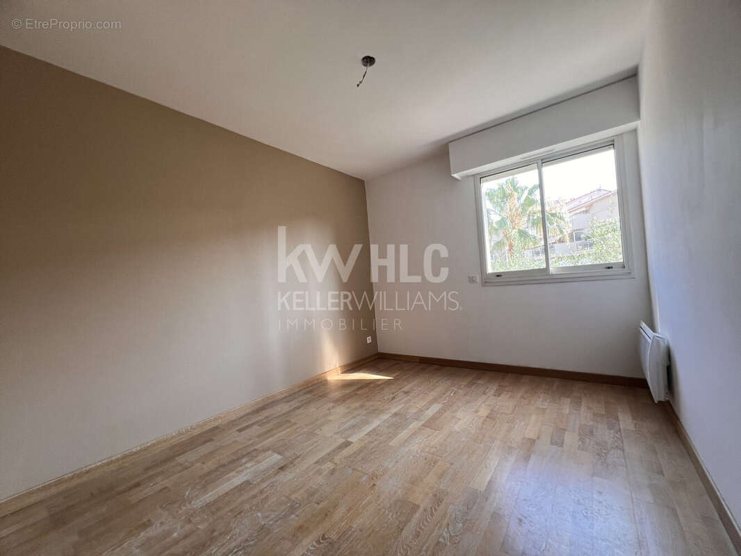 Appartement 94 m² à Cannes  - photo 8