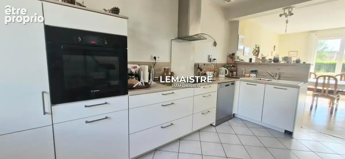 Maison à vendre - Yvetot - 92,24 m² - 3 chambres - Garage et terrain - photo 3