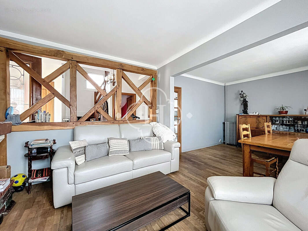 Maison à MANTES-LA-JOLIE