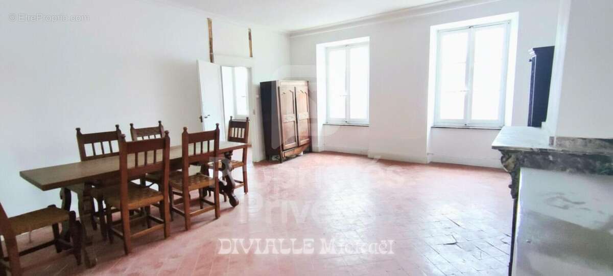 Appartement à LIMOUX