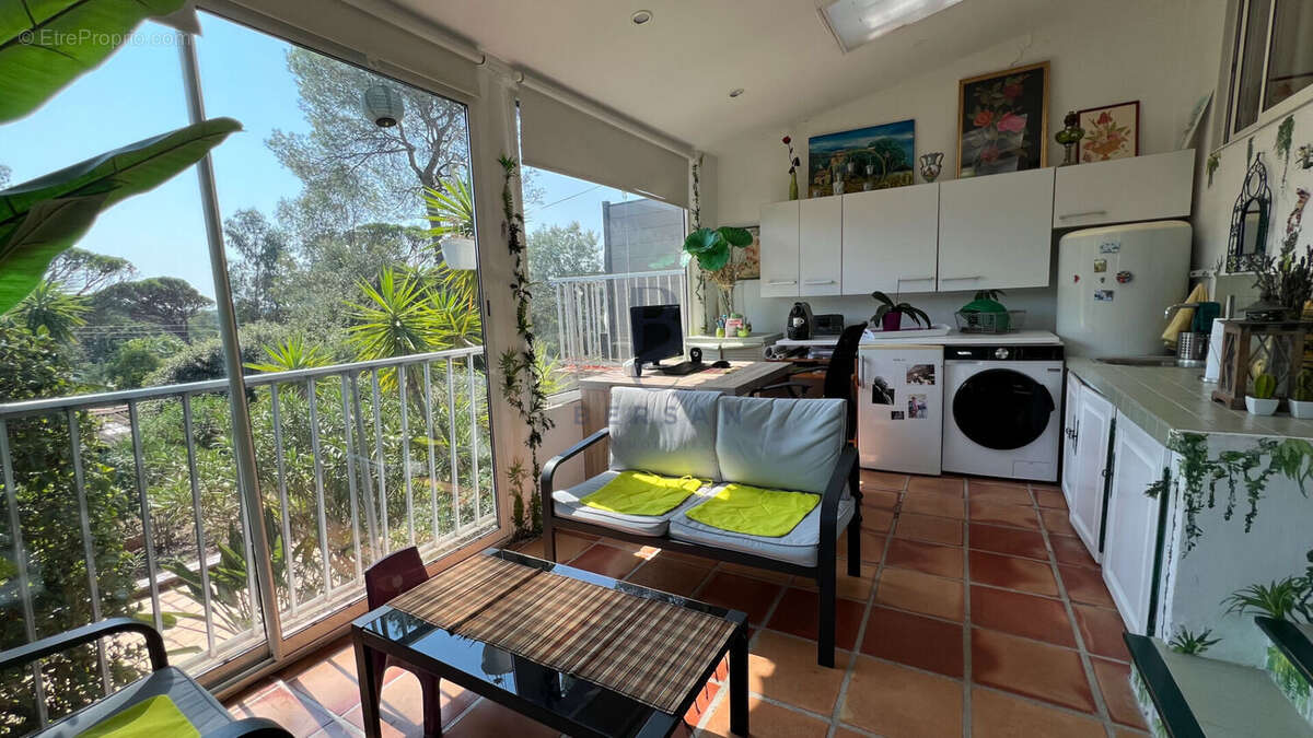 Maison à FREJUS