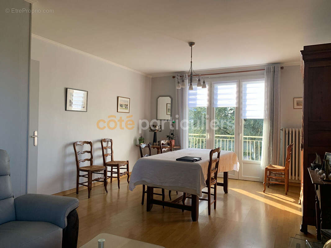 Maison à BRICQUEVILLE-LA-BLOUETTE