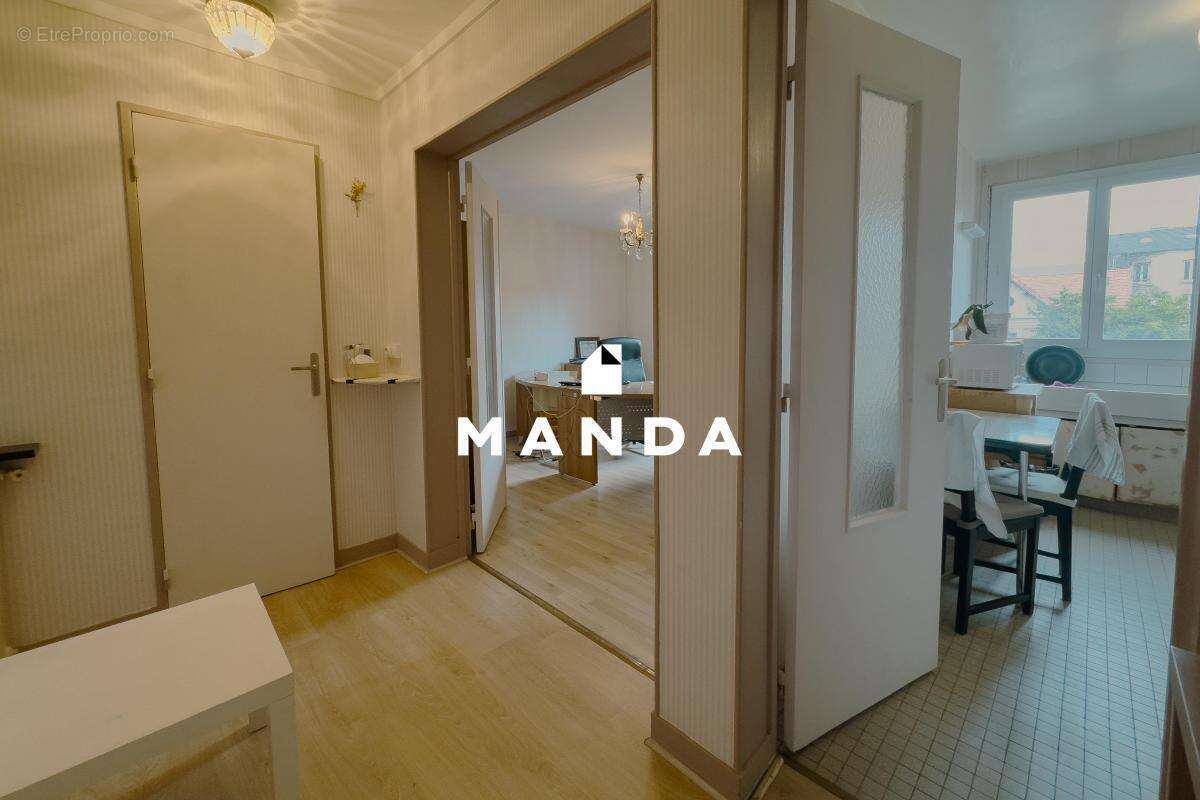 Appartement à SAINT-DENIS