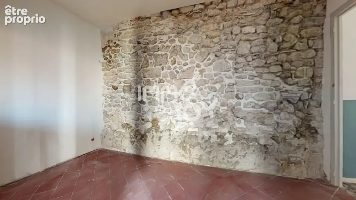 Appartement de caractère au cœur du centre historique   place du forum - photo 9