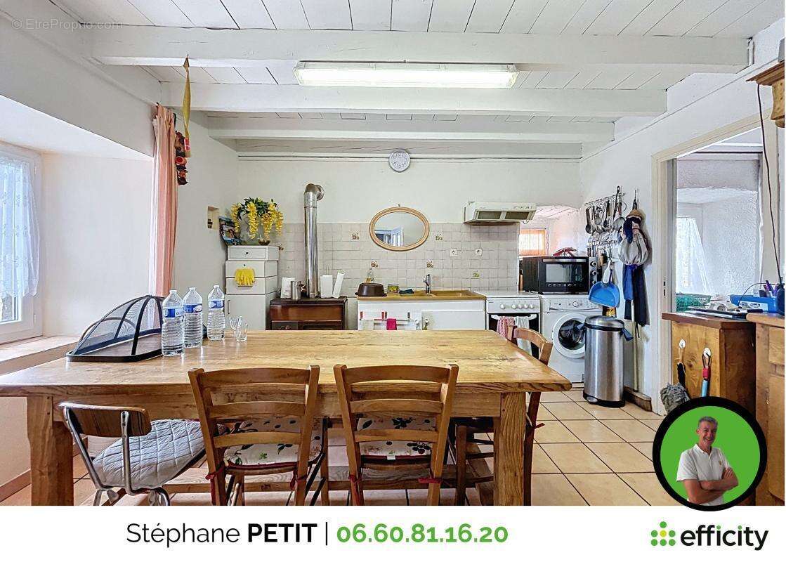Maison à ALLEYRAC