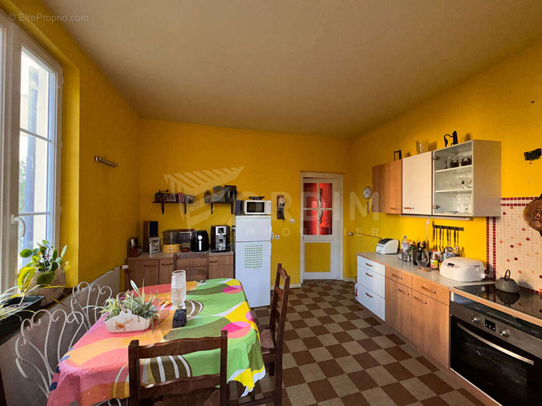 Maison à COSNE-COURS-SUR-LOIRE