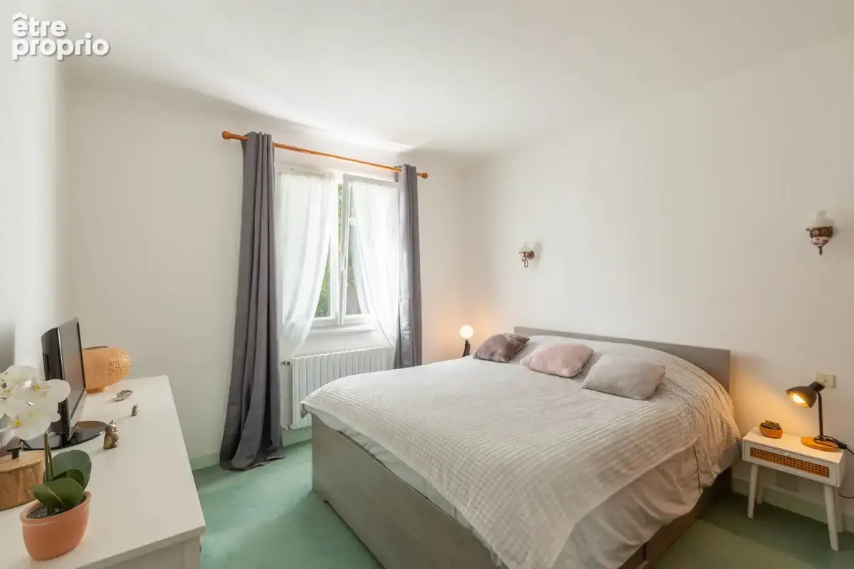 Belle propriété rénovée sur 2000m² de terrain - bourg de chatelaudren-plouagat - photo 10
