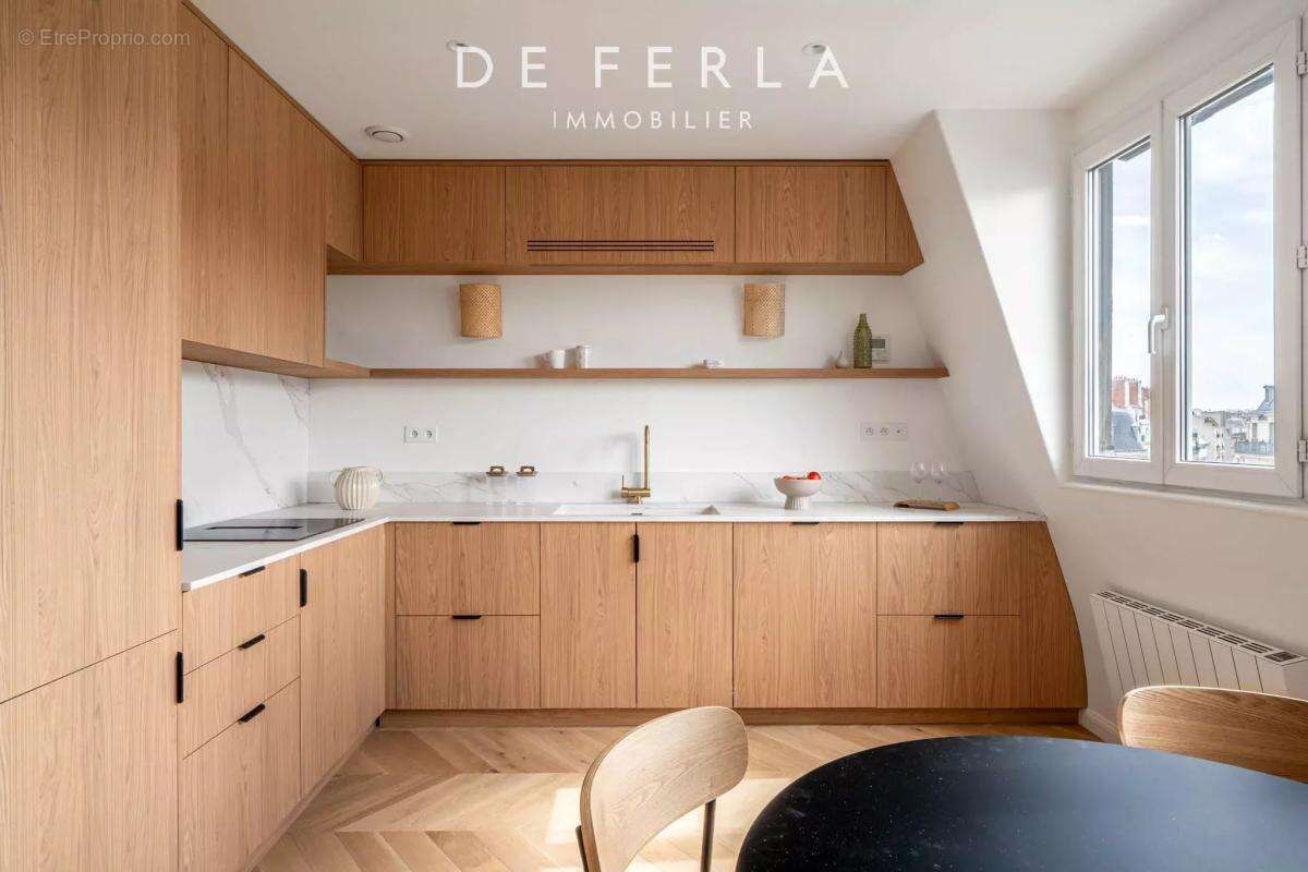 Appartement 5 pièces - PARIS XVII - photo 3