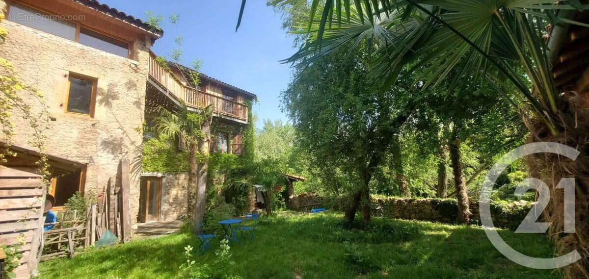 Maison à DAUMAZAN-SUR-ARIZE