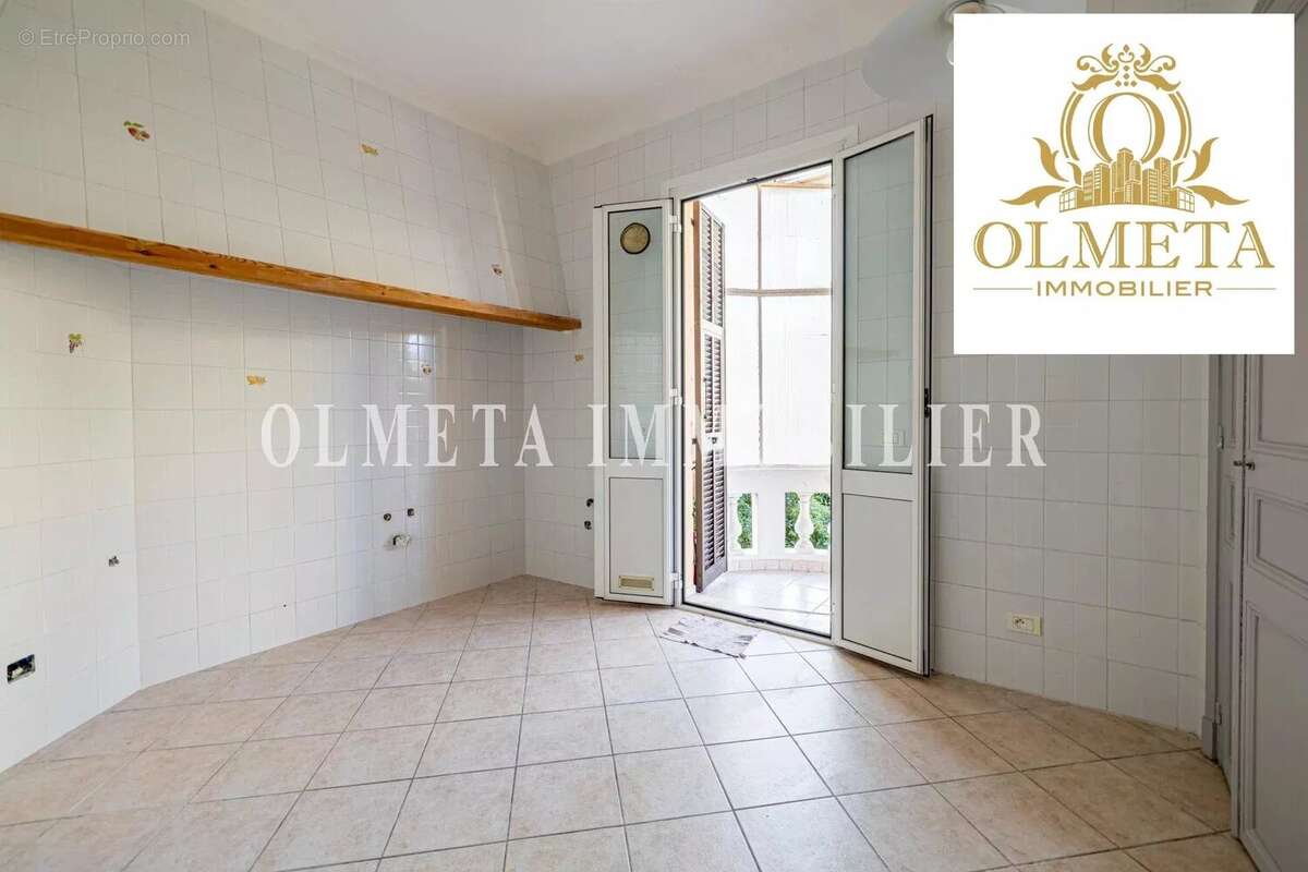 Appartement à ROQUEBRUNE-CAP-MARTIN