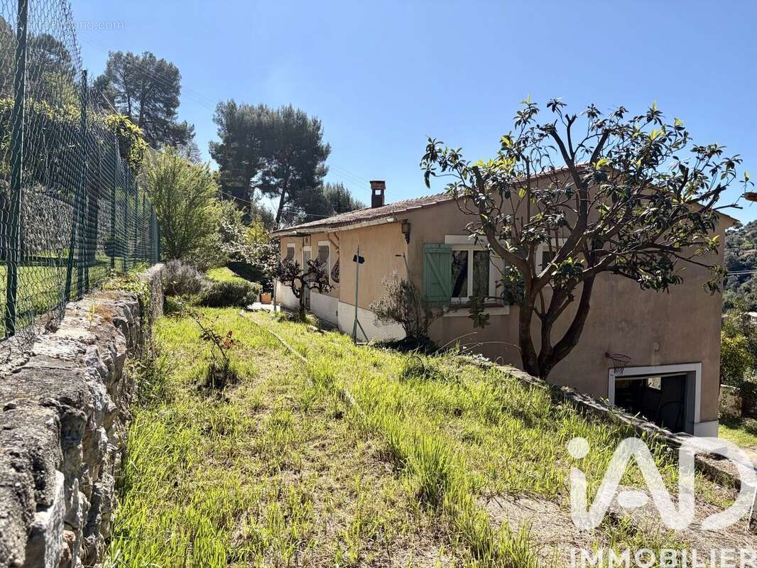 Photo 3 - Maison à FALICON