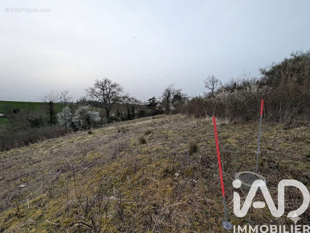 Photo 2 - Terrain à VENDOME