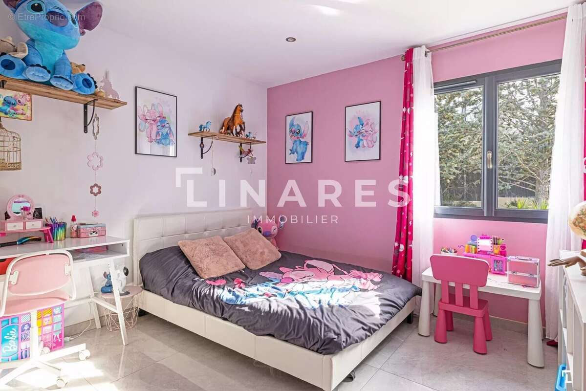 Maison à PLAN-D'AUPS-SAINTE-BAUME