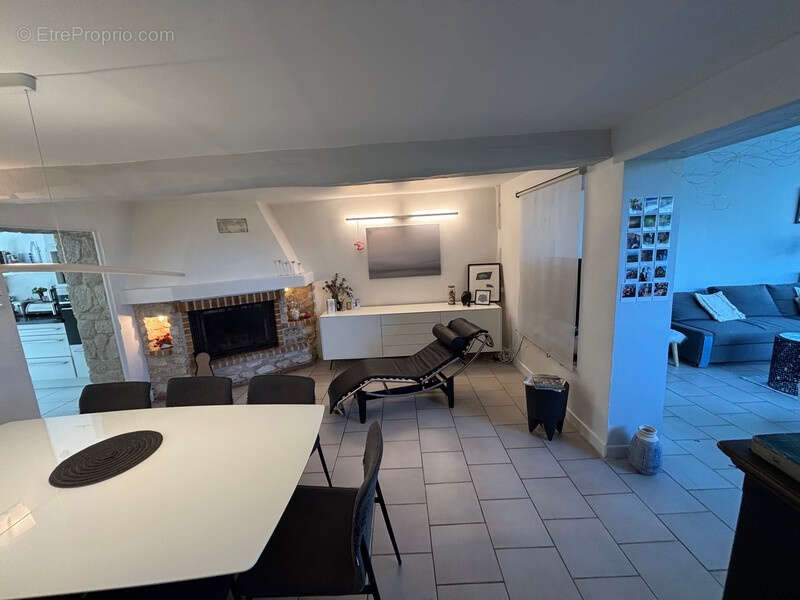 Prorpiete 6 chambres - photo 6
