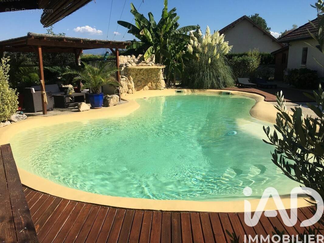 Photo 1 - Maison à GRANIEU