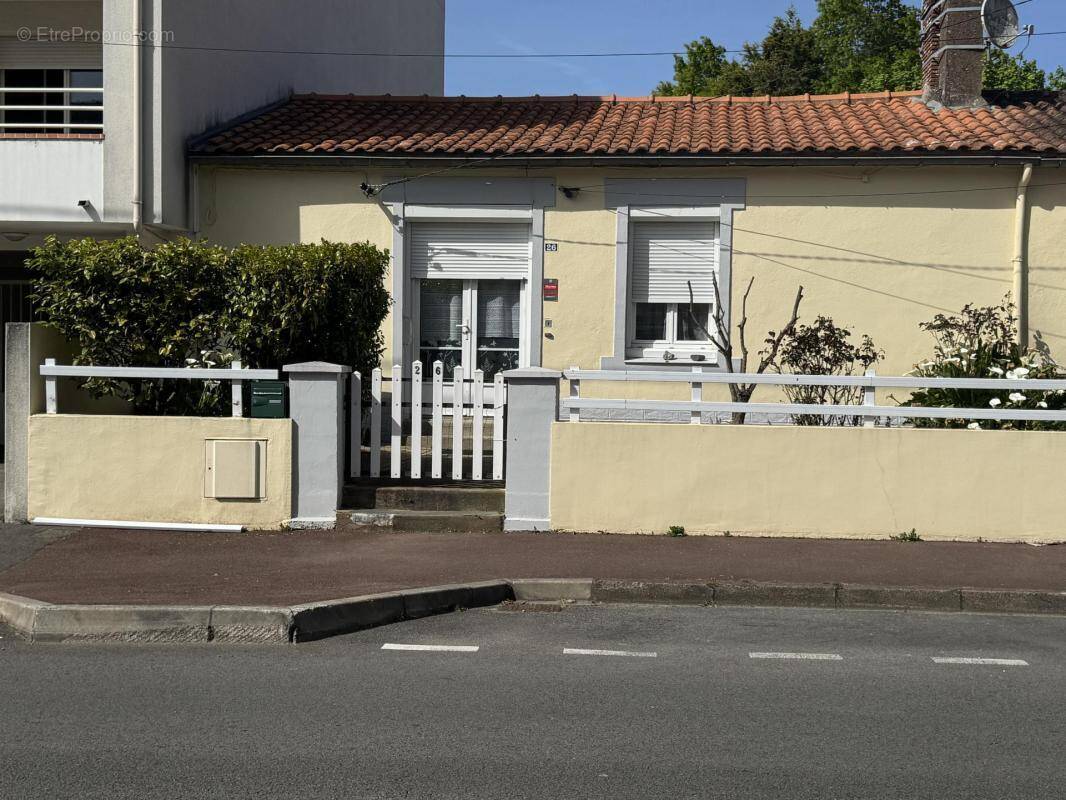 Maison à BOUAYE
