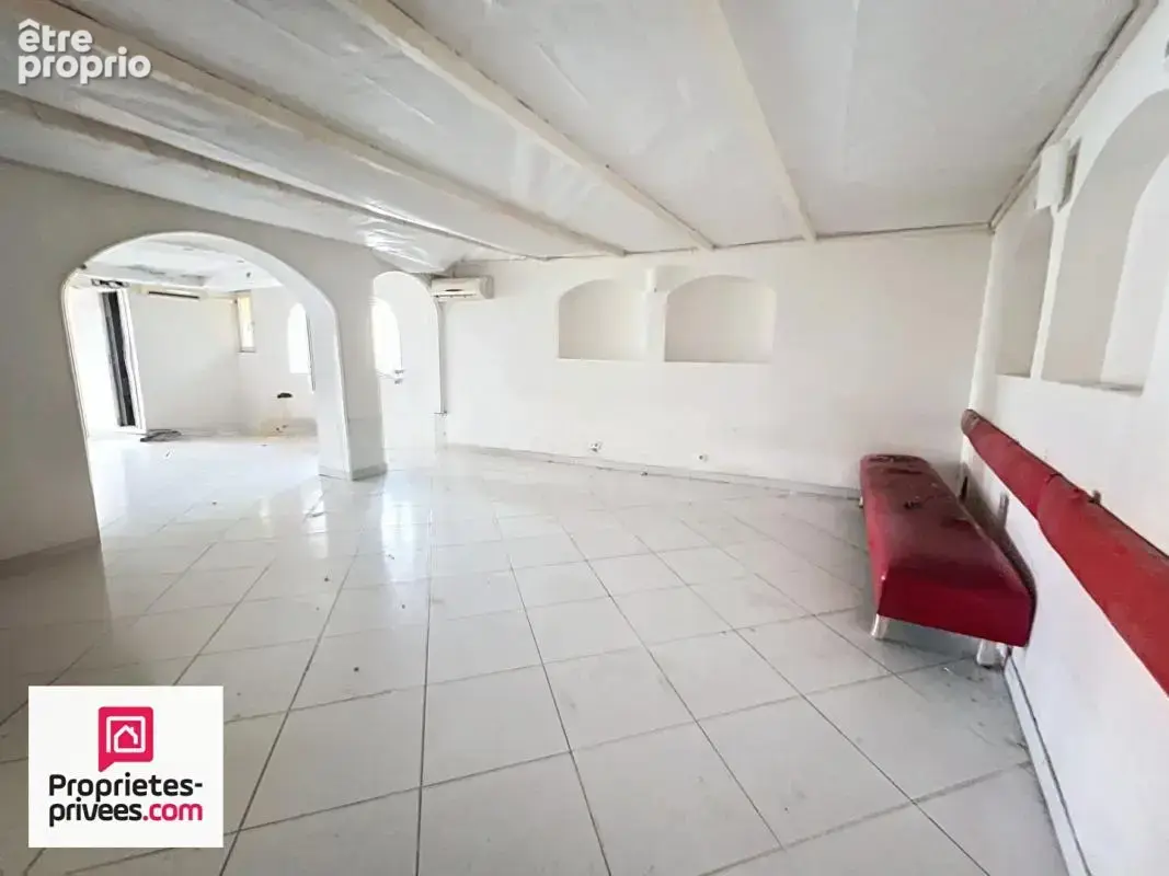 Rians local commercial + t2 terrasse + terrain - photo 9