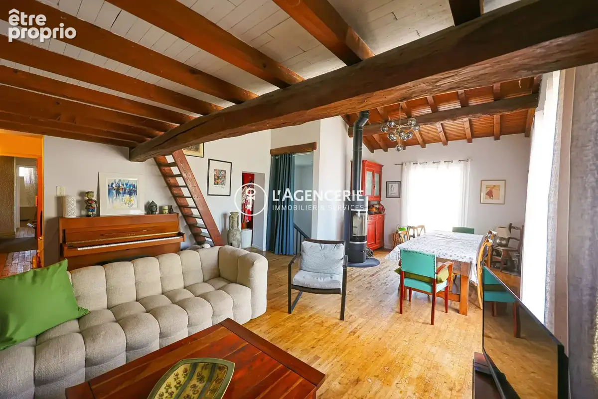 Maison 5 pièces 160 m² à vendre à Lescure-D'albigeois (81380) - photo 3