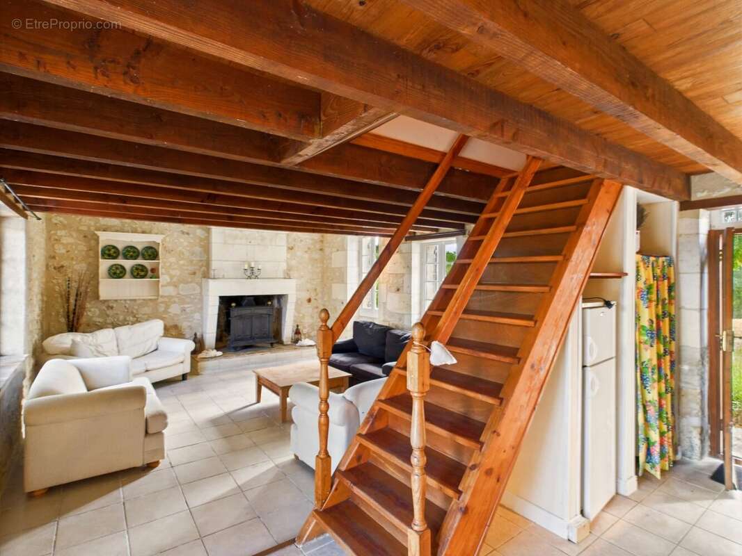 Charmante maison charentaise en pierre avec maison d'amis, piscine et plus de 1Ha de terrain - photo 27