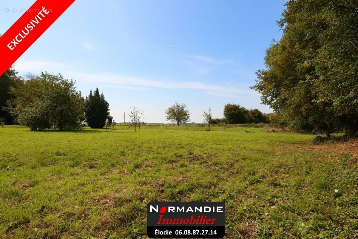 Terrain à YERVILLE