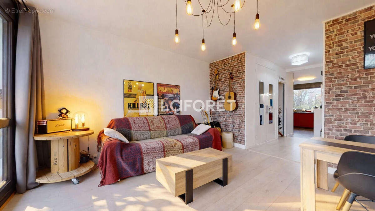 Appartement à VELIZY-VILLACOUBLAY
