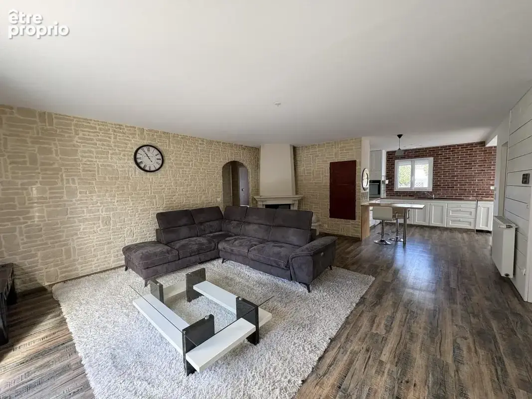 Maison 5 pièces 129 m² à vendre à Vouille (79230) - photo 2