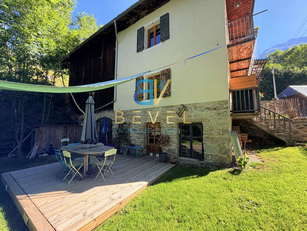 À vendre   exclusivité saint-françois-longchamp   (montaimont)  ancien corps de ferme rénové   110 m2 habitabl - photo 31