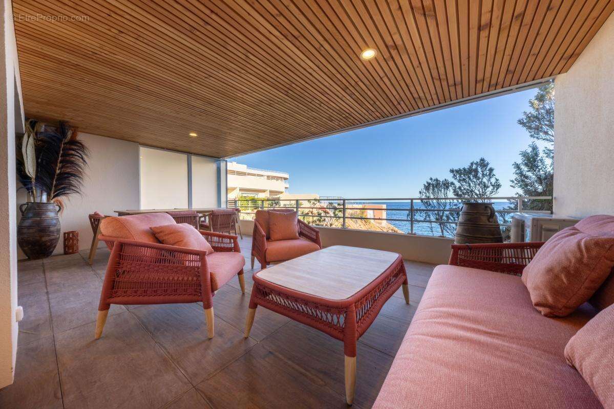 Appartement à SAINT-RAPHAEL