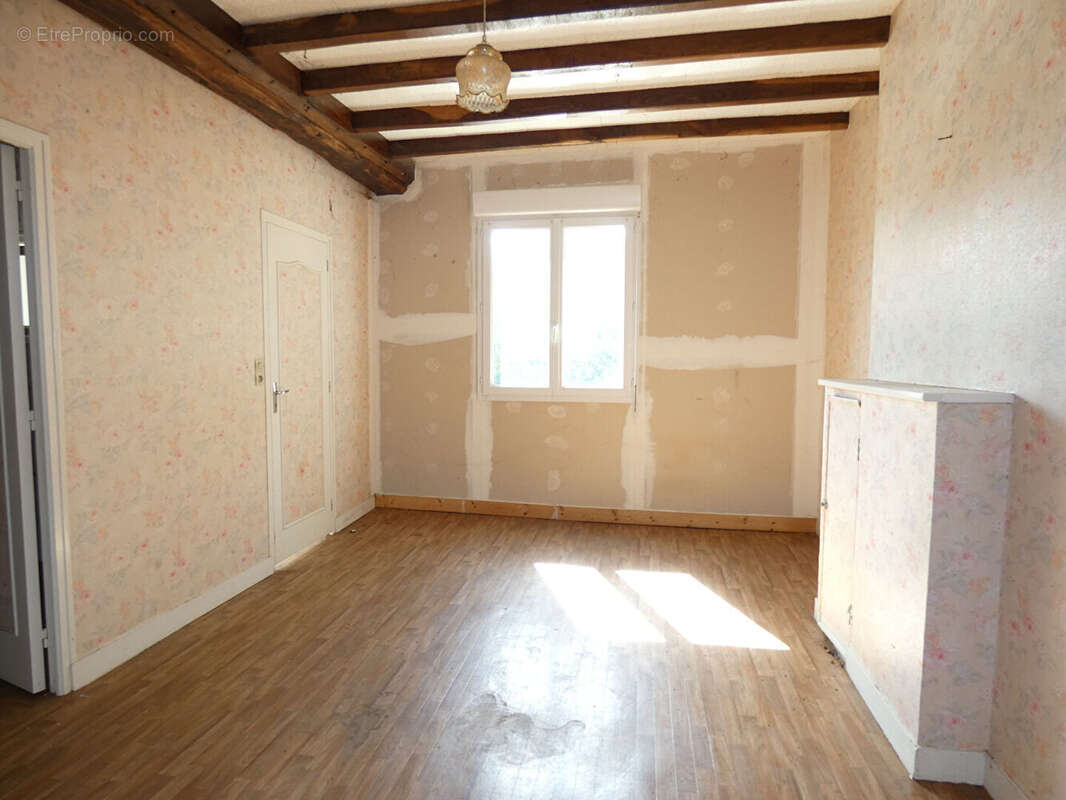 Maison à LE TEILLEUL