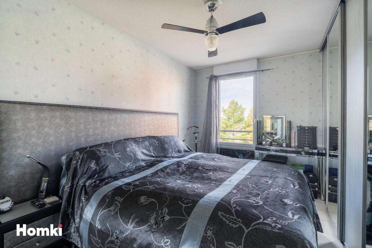 Appartement à MARSEILLE-9E