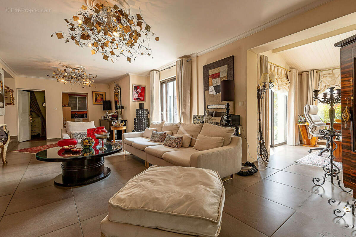 Maison à MONTASTRUC-LA-CONSEILLERE