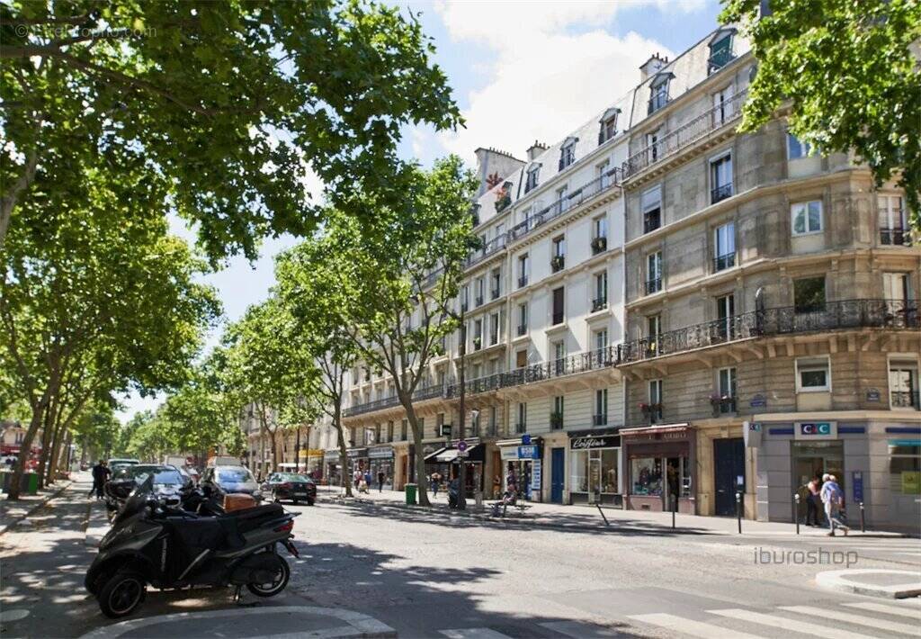 Commerce à PARIS-11E