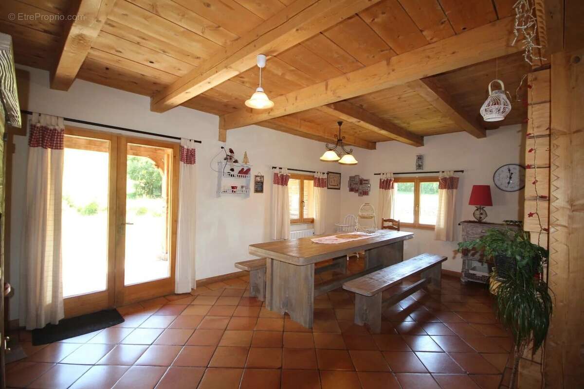 Maison à SAINT-PIERRE-DELS-FORCATS